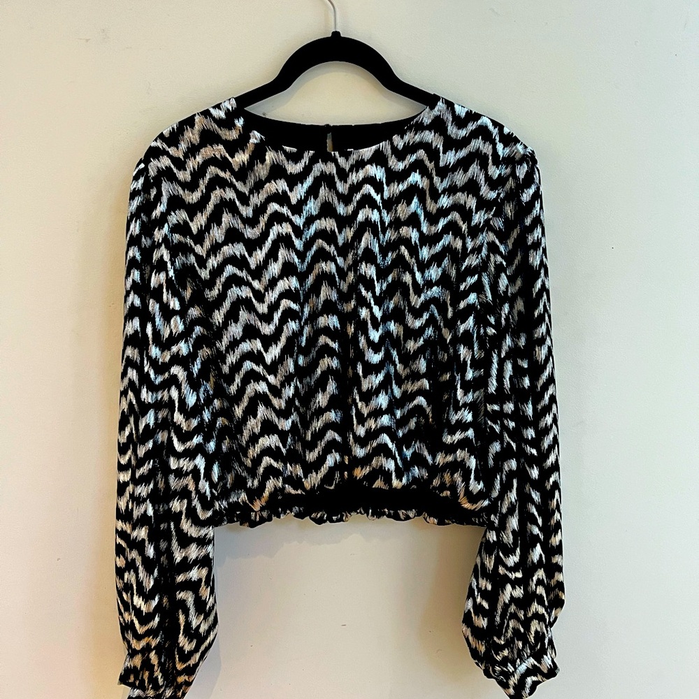 STUNNING ZARA SILVER METALLIC BLOUSE